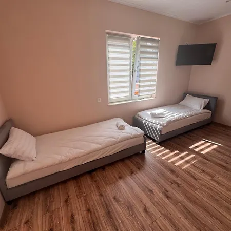 Motel General *